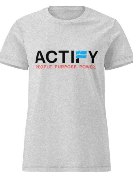 Women’s basic softstyle t-shirt